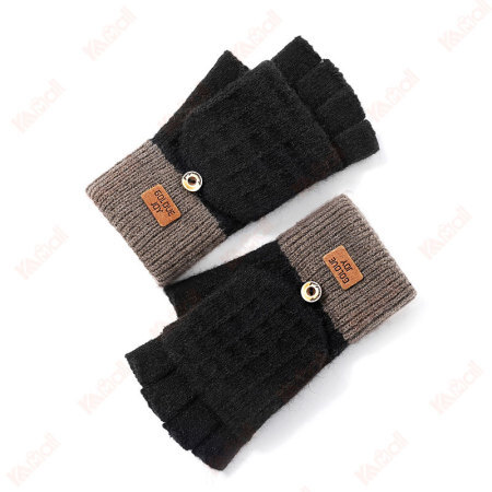 black keep warm knitted gloves